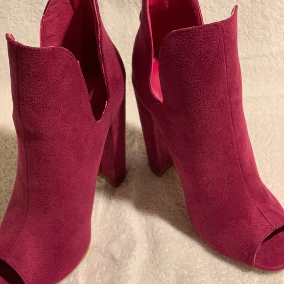 Jolimall Other - Suede Fuscia Pumps